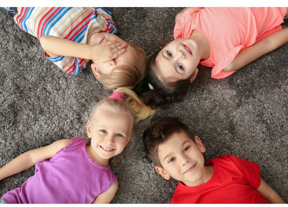 5 zabaw dywanowych dla przedszkolaków